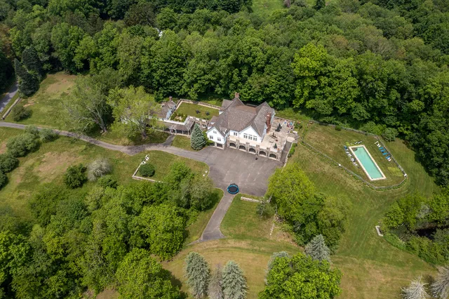 $3,195,000 | 10 Sunny Ridge Road, Washington, CT 06793