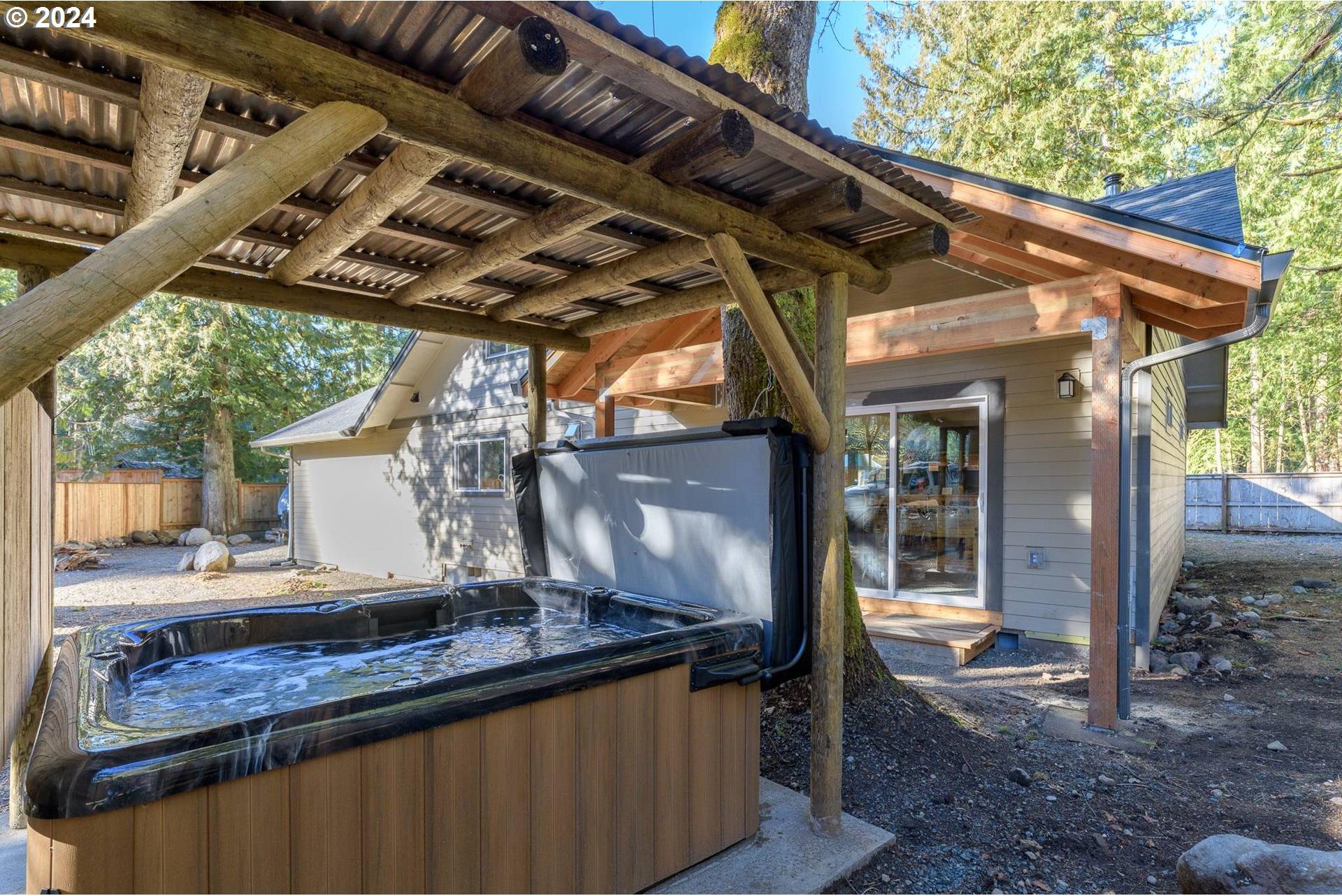 26919 East Chinook Lane Rhododendron, OR 97049 - Photo 6 of 22 Gallery Image 6