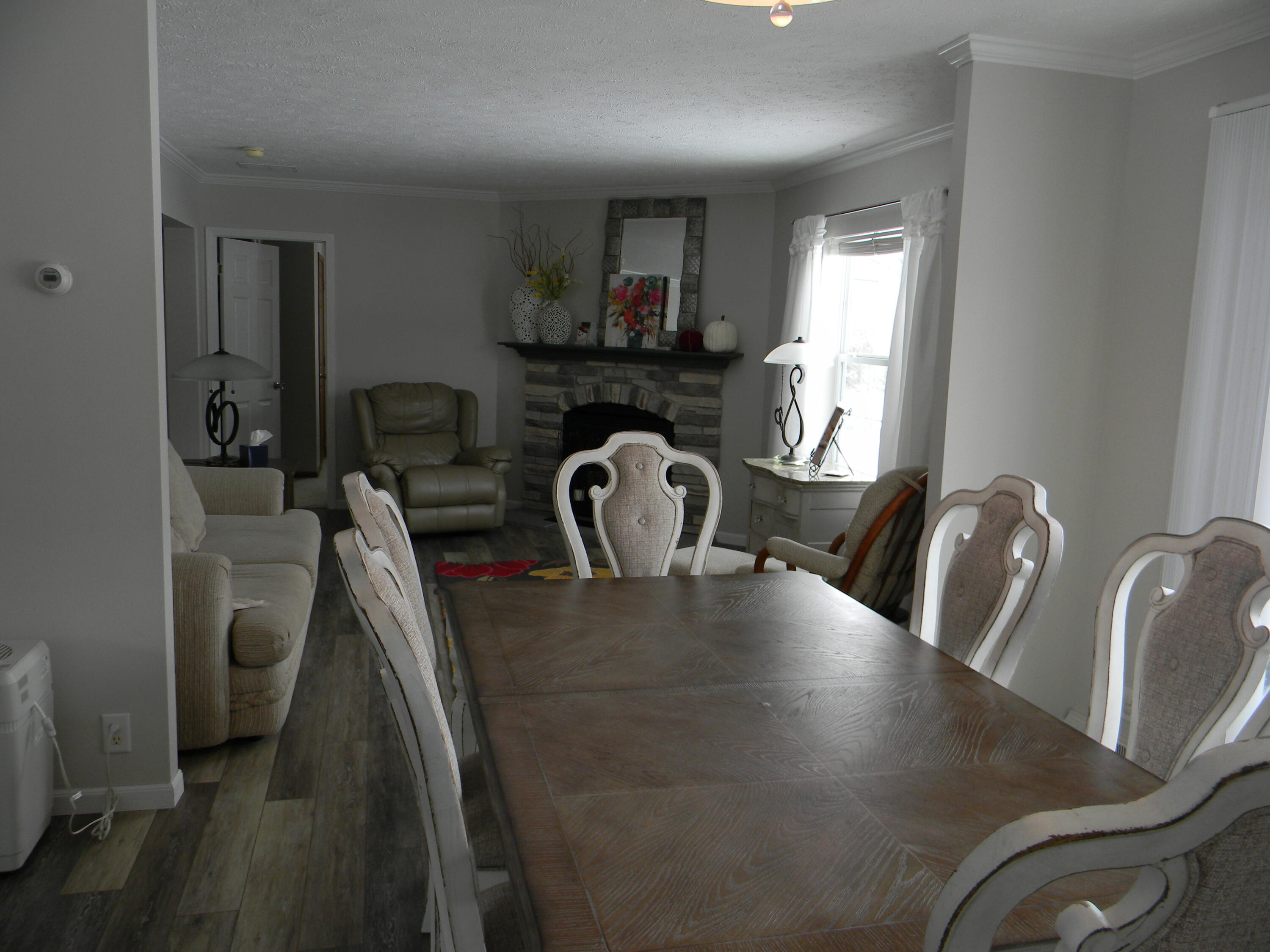 3113 South Tuttle Road Custer, MI 49405 - Photo 14 of 40 Dining Room