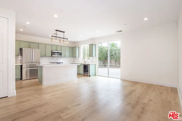 $825,000 | 9722 Pine Orchard Street, Pacoima, CA 91331