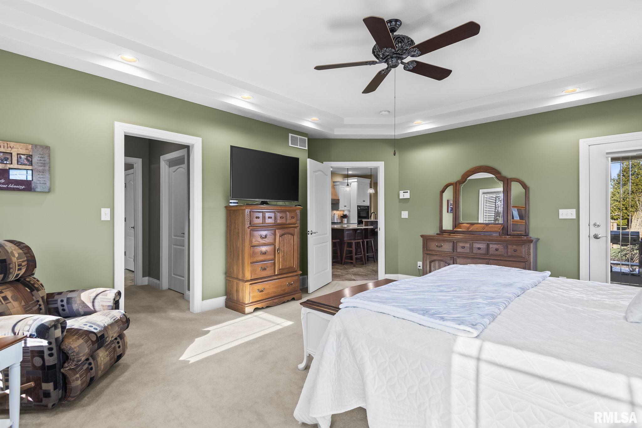 2104 Dubsdread Lane Springfield, IL 62711 - Photo 23 of 55