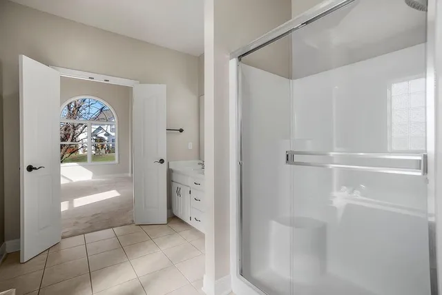 $440,000 | 2224 Northeast Overland Drive, Blue Springs, MO 64029