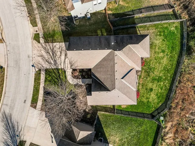 $440,000 | 2224 Northeast Overland Drive, Blue Springs, MO 64029