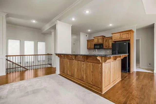 $440,000 | 2224 Northeast Overland Drive, Blue Springs, MO 64029