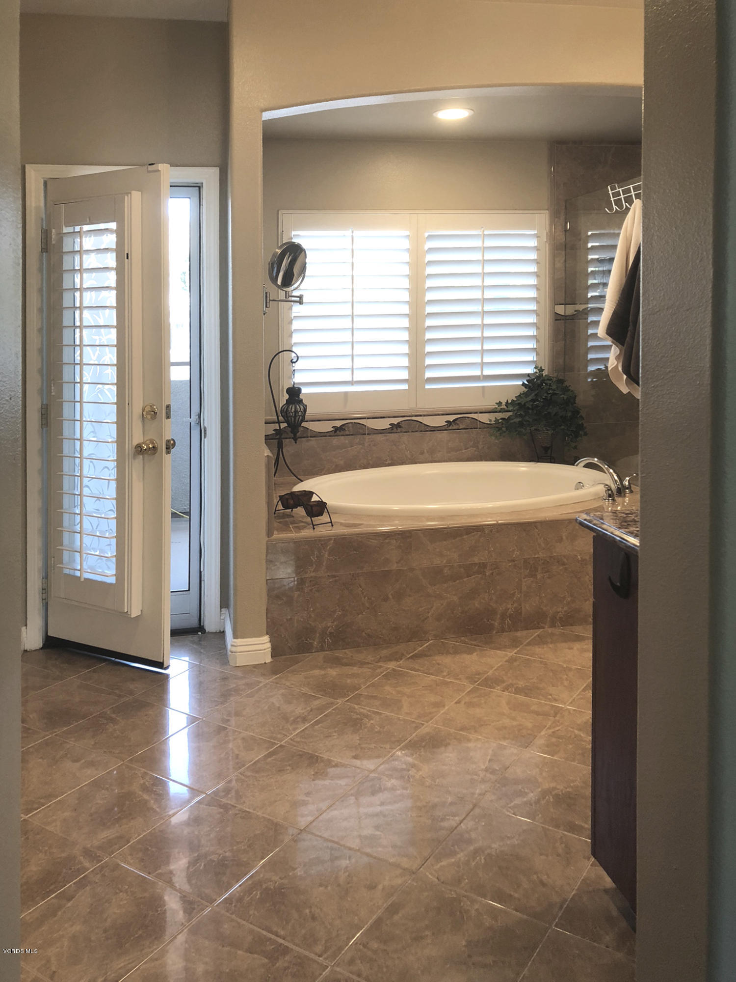265 Knoll Ridge Road Simi Valley, CA 93065 - Photo 14 of 40 a view of an empty room with a window