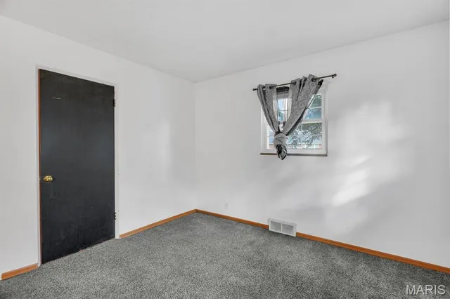 $149,900 | 2592 Lynch Avenue, Granite City, IL 62040