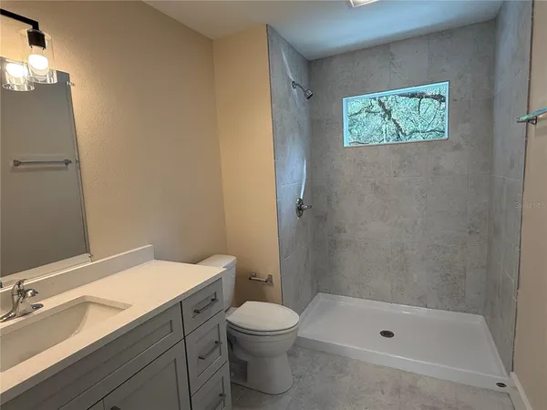 $3,600 | 4409 Northwest 31st Avenue, Gainesville, FL 32606