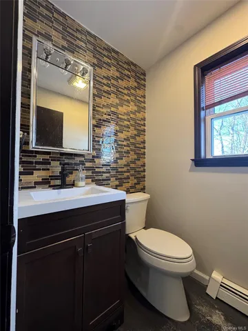 $2,750 | 27 Dandelion Lane, Unit B, Wallkill, NY 12589