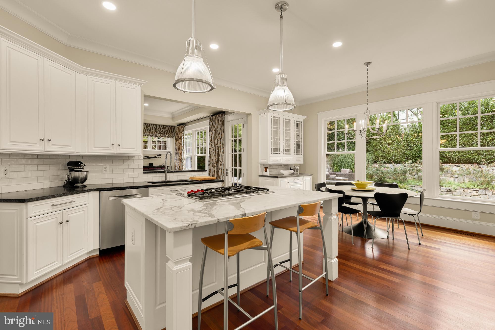 6316 Walhonding Road Bethesda, MD 20816 - Photo 16 of 70 Gallery Image 16