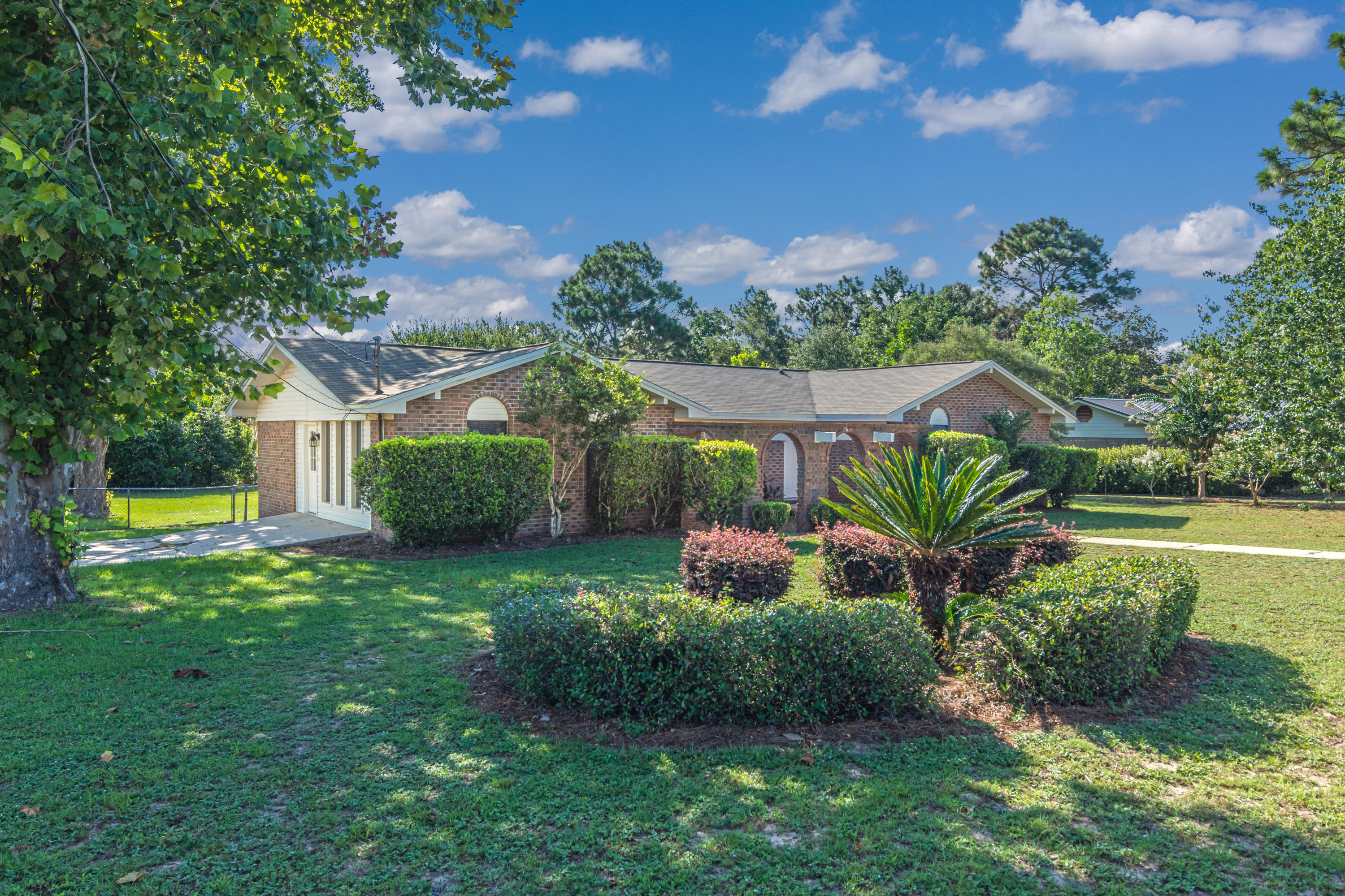5399 Constitution Road Crestview, FL 32539 - Photo 11 of 23 Gallery Image 11