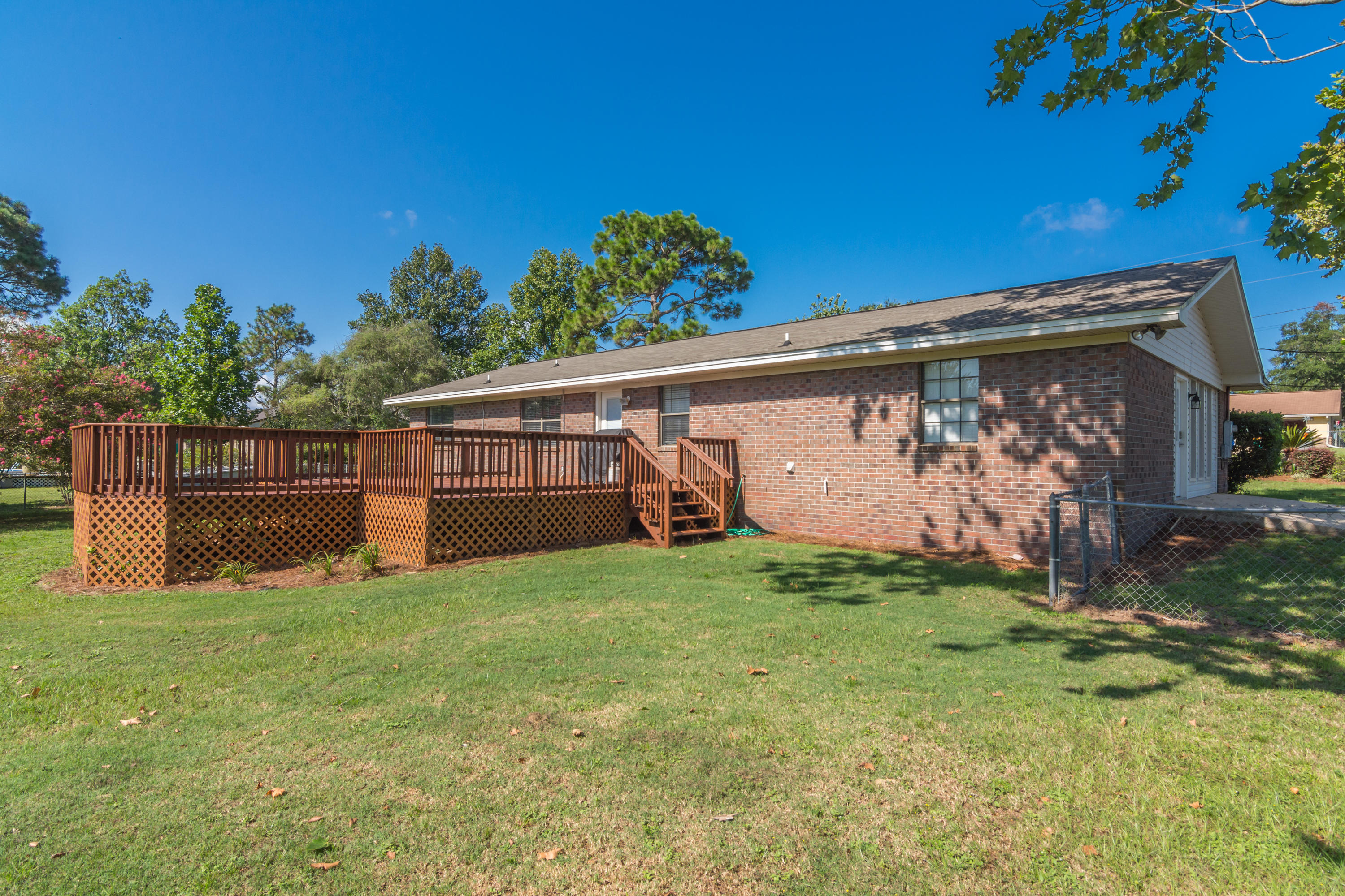 5399 Constitution Road Crestview, FL 32539 - Photo 3 of 23 Gallery Image 3