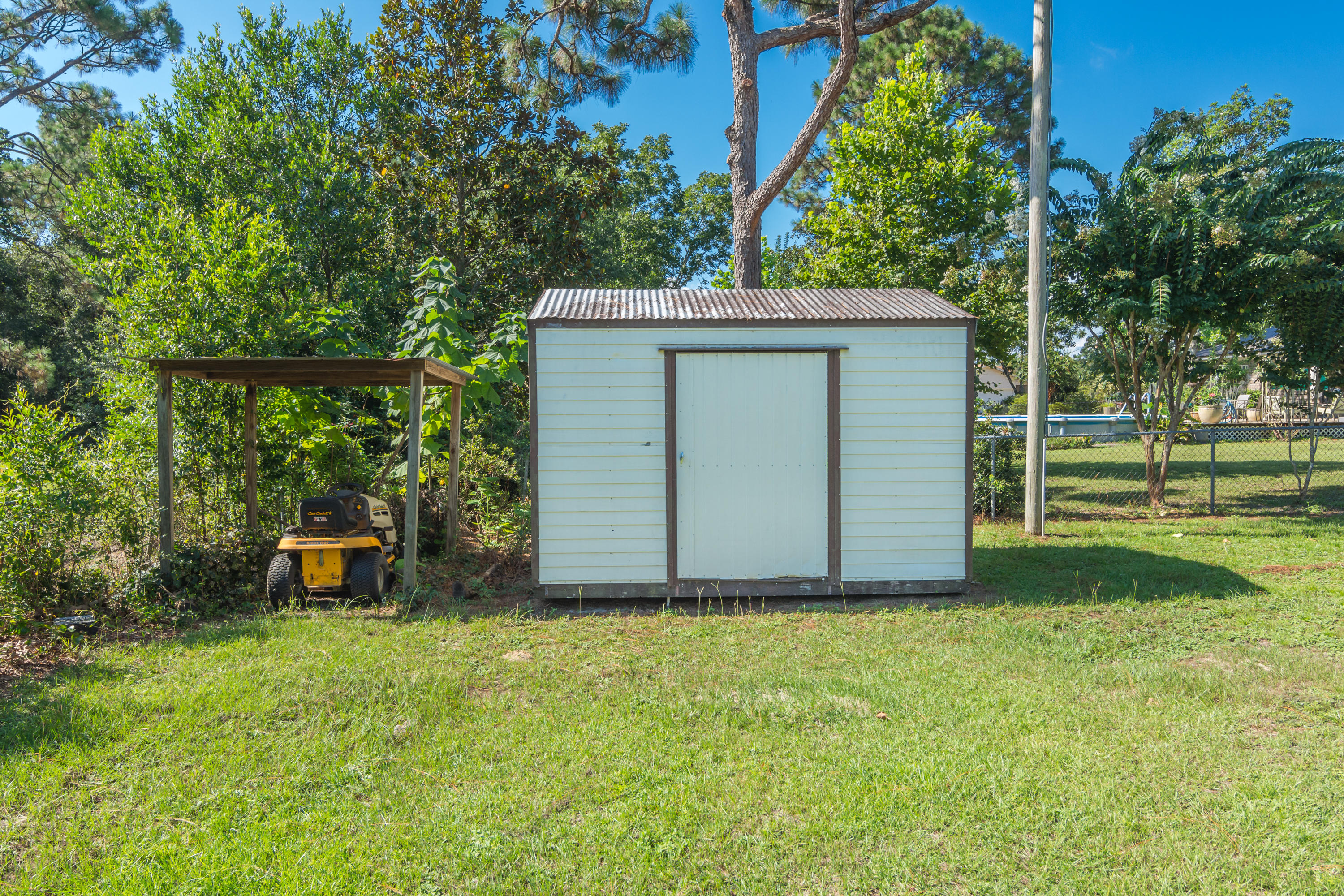 5399 Constitution Road Crestview, FL 32539 - Photo 5 of 23 Gallery Image 5