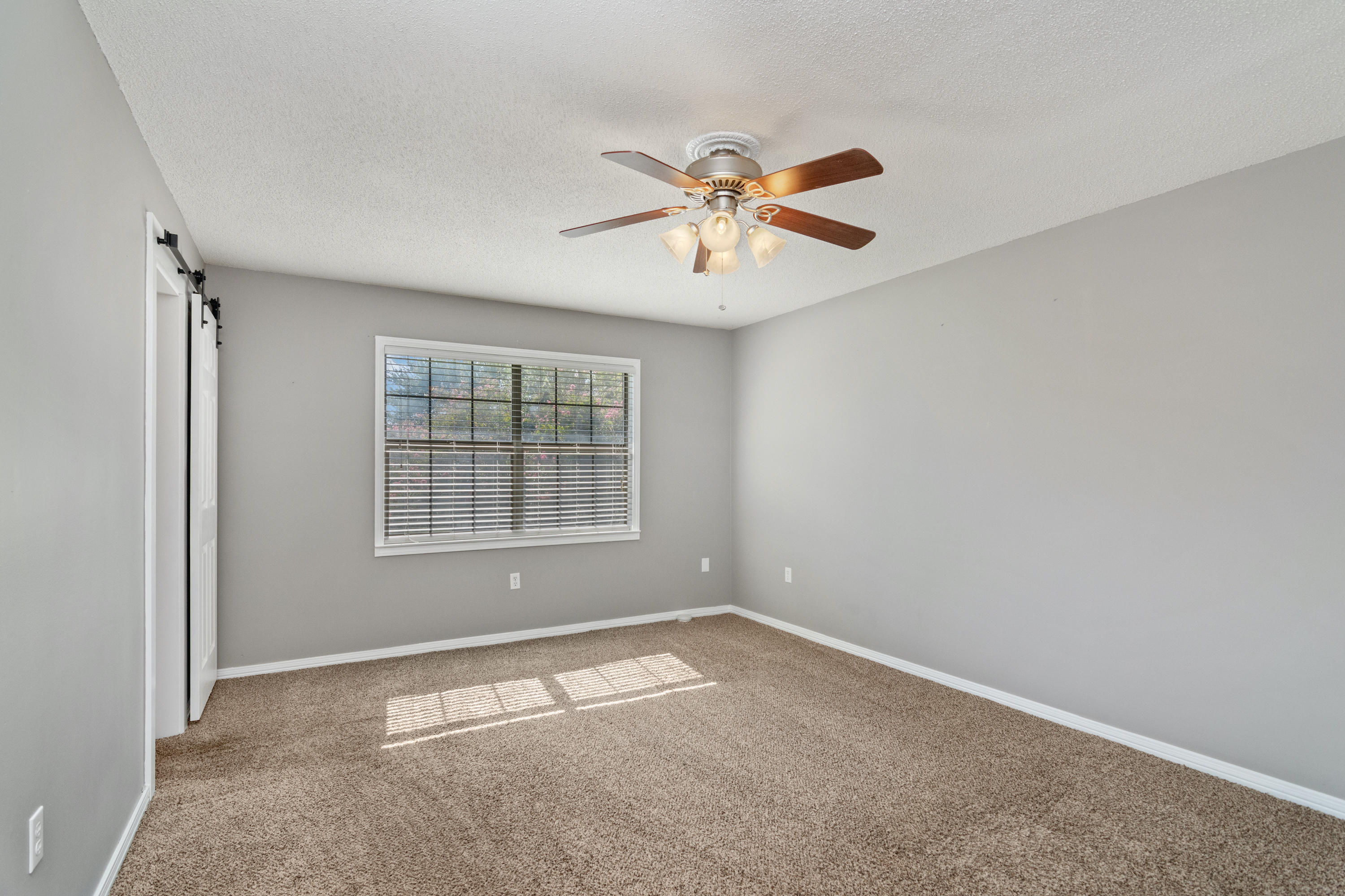 5399 Constitution Road Crestview, FL 32539 - Photo 9 of 23 Gallery Image 9