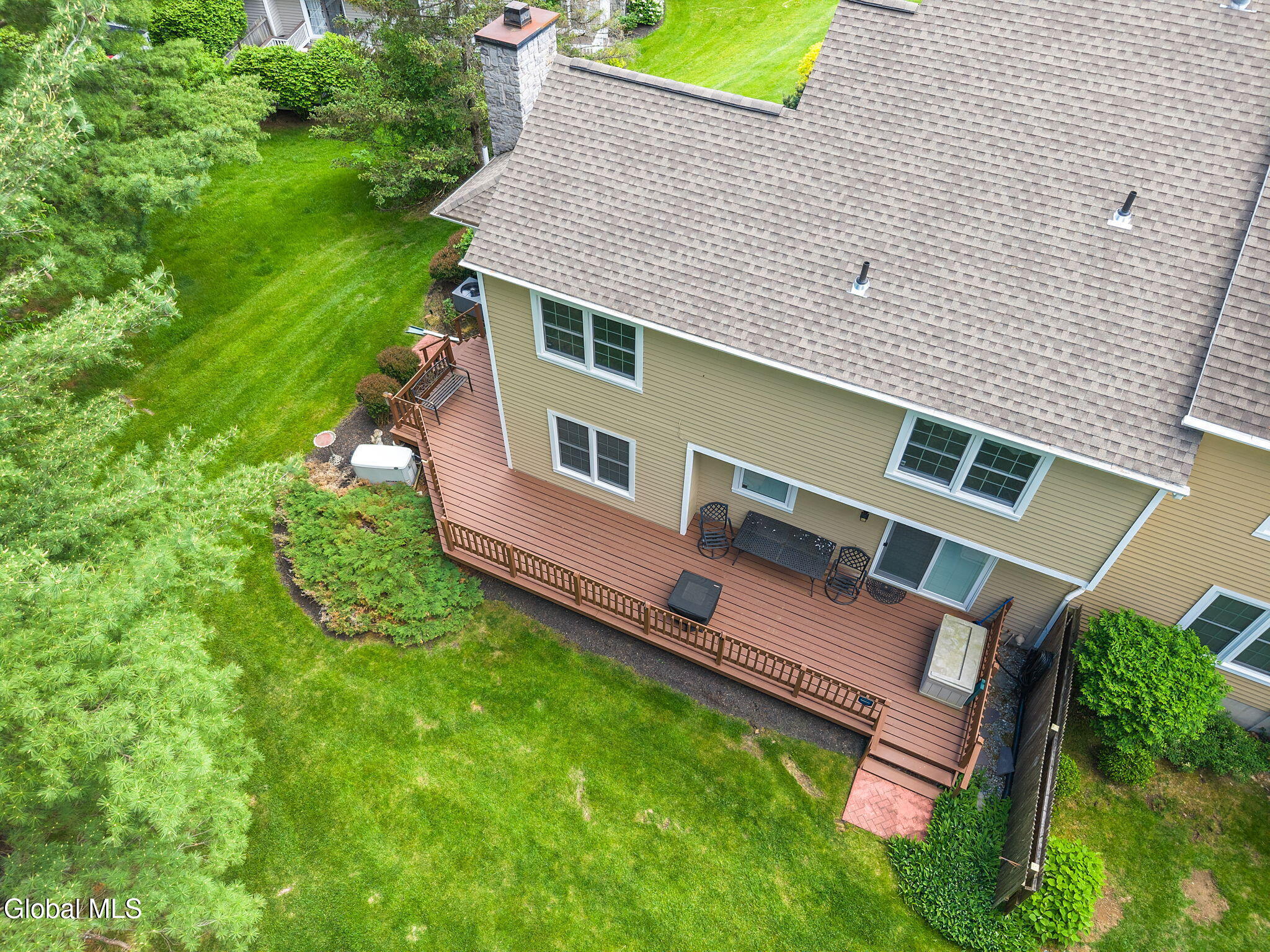 9 Ridgefield Drive Guilderland, NY 12186 - Photo 59 of 66 63-9RidgefieldDr_57