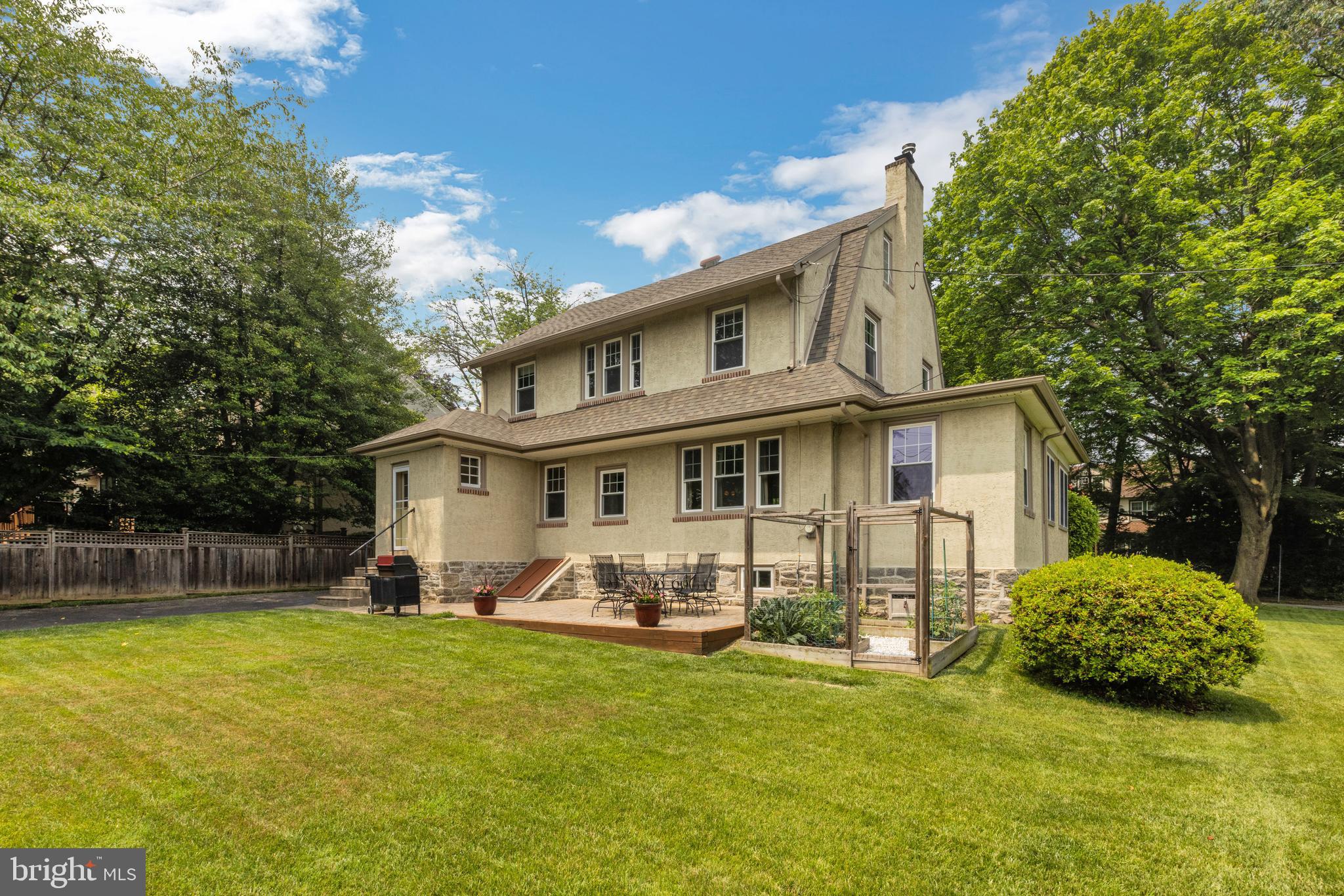 118 Summit Road Springfield, PA 19064 - Photo 2 of 37