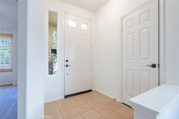 $999,999 | 2024 Las Estrellas Court, Camarillo, CA 93012