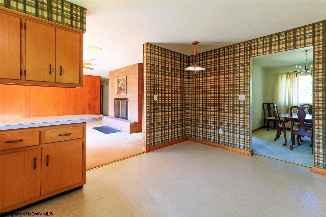 1010 Rainbow Road Bridgeport, WV 26330 - Photo 12 of 20 Gallery Image 12