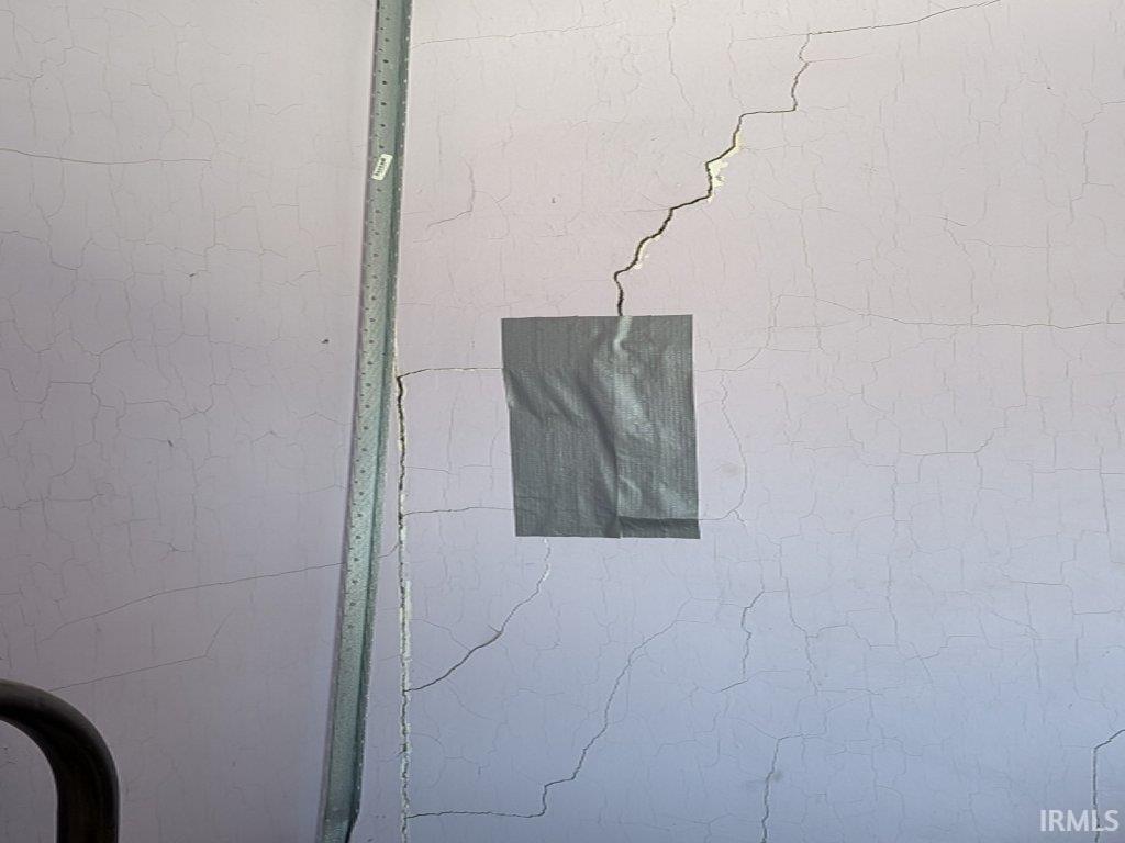 323 Roosevelt Road Walkerton, IN 46574 - Photo 13 of 36