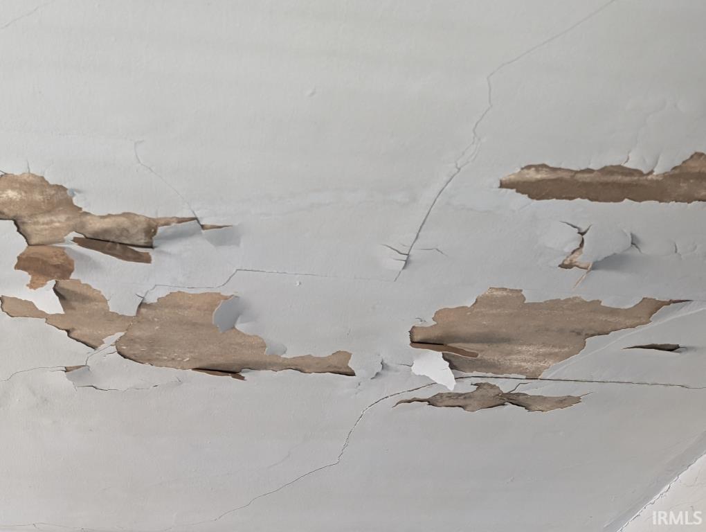 323 Roosevelt Road Walkerton, IN 46574 - Photo 8 of 36