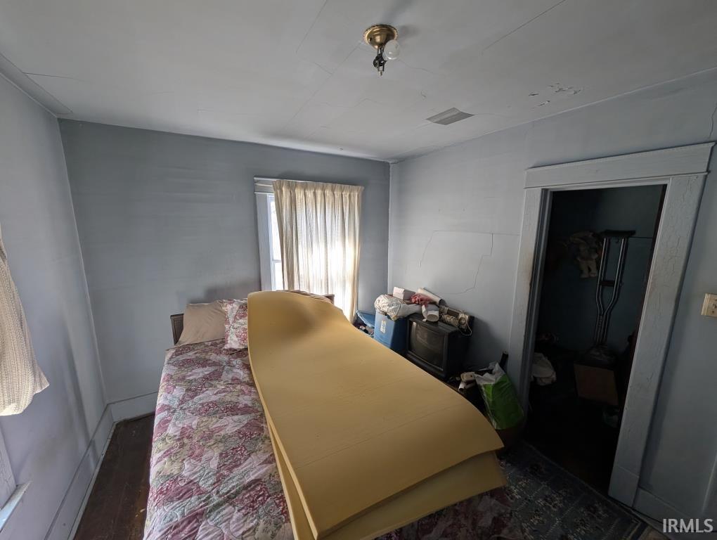 323 Roosevelt Road Walkerton, IN 46574 - Photo 9 of 36