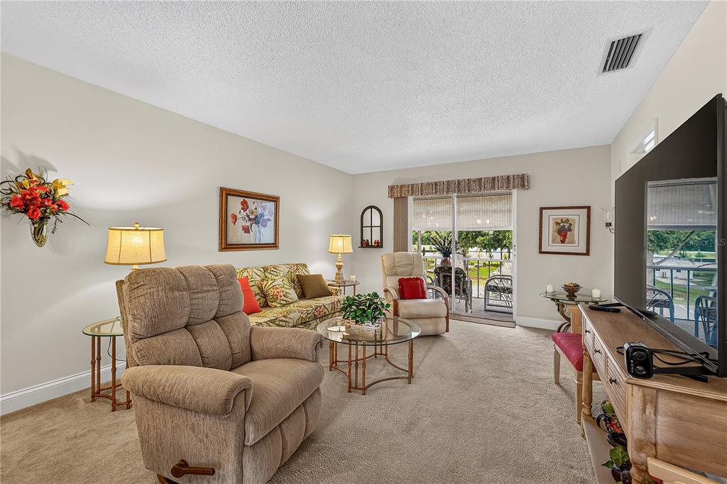 4801 Airport Road, Unit 119 Zephyrhills, FL 33542 - Photo 10 of 15