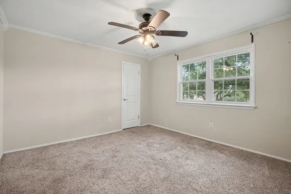 $194,900 | 1318 Ward Road, Baytown, TX 77520