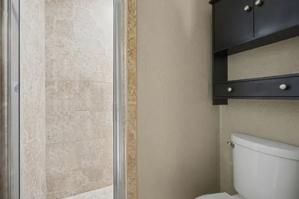 $194,900 | 1318 Ward Road, Baytown, TX 77520