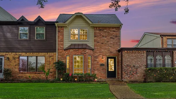 $194,900 | 1318 Ward Road, Baytown, TX 77520