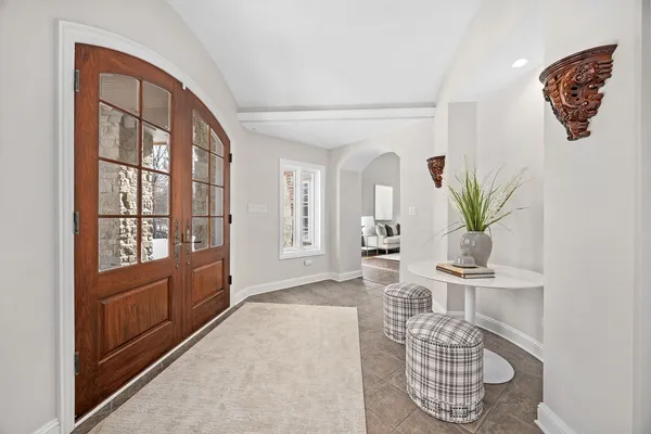 a view of entryway and hall