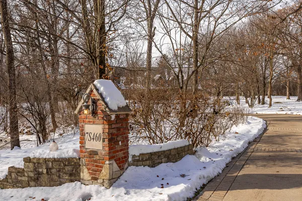 $2,500,000 | 7S460 Donwood Drive West, Naperville, IL 60540
