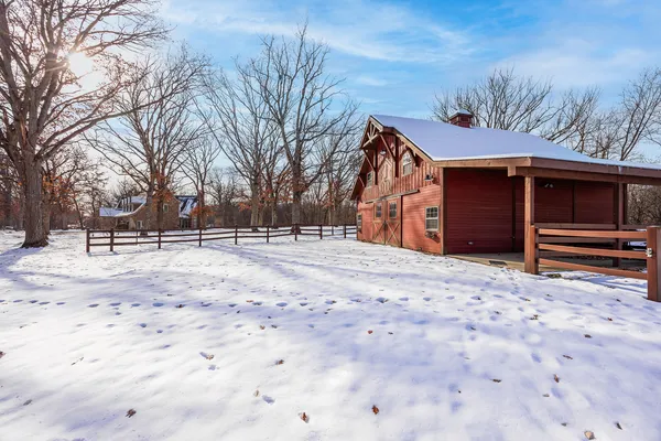 $2,500,000 | 7S460 Donwood Drive West, Naperville, IL 60540