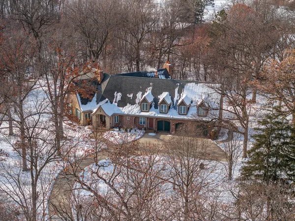 $2,500,000 | 7S460 Donwood Drive West, Naperville, IL 60540