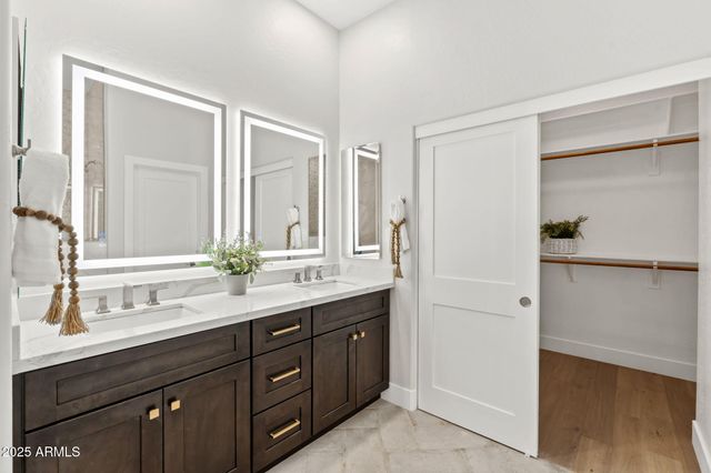 $1,065,000 | 19550 North Grayhawk Drive, Unit 1144, Scottsdale, AZ 85255