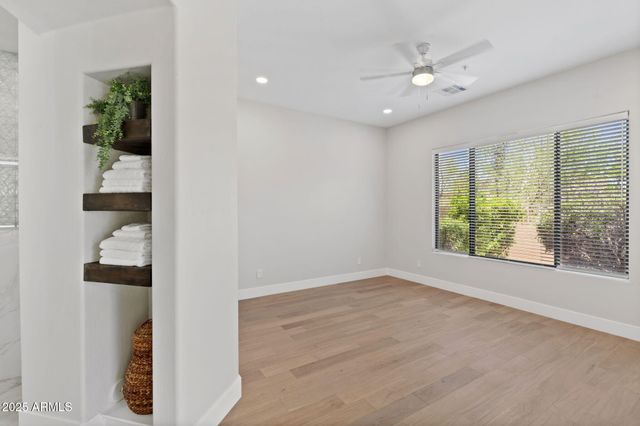 $1,065,000 | 19550 North Grayhawk Drive, Unit 1144, Scottsdale, AZ 85255