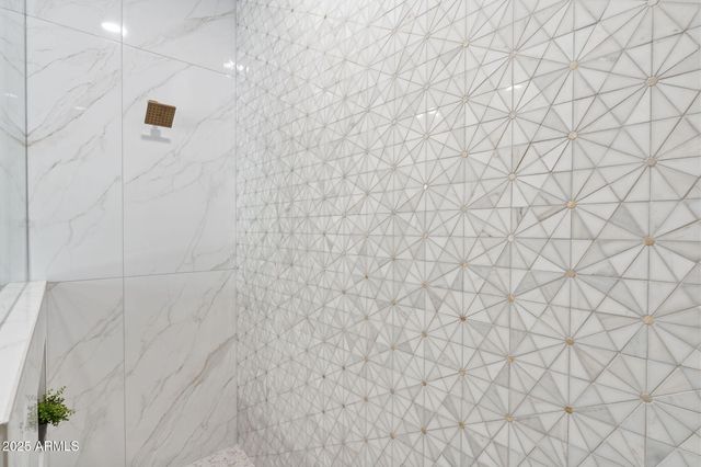 $1,065,000 | 19550 North Grayhawk Drive, Unit 1144, Scottsdale, AZ 85255