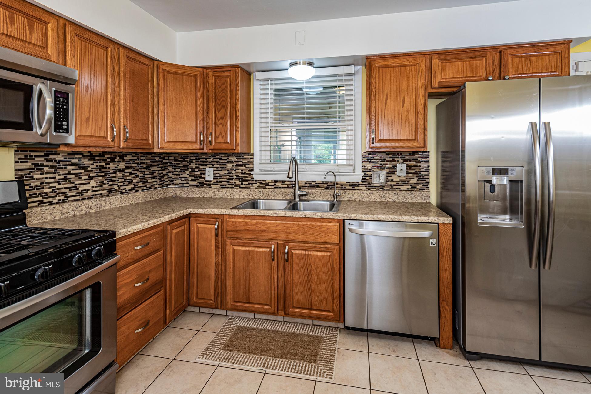 2455 Pennington Road Pennington, NJ 08534 - Photo 13 of 25 Gallery Image 13