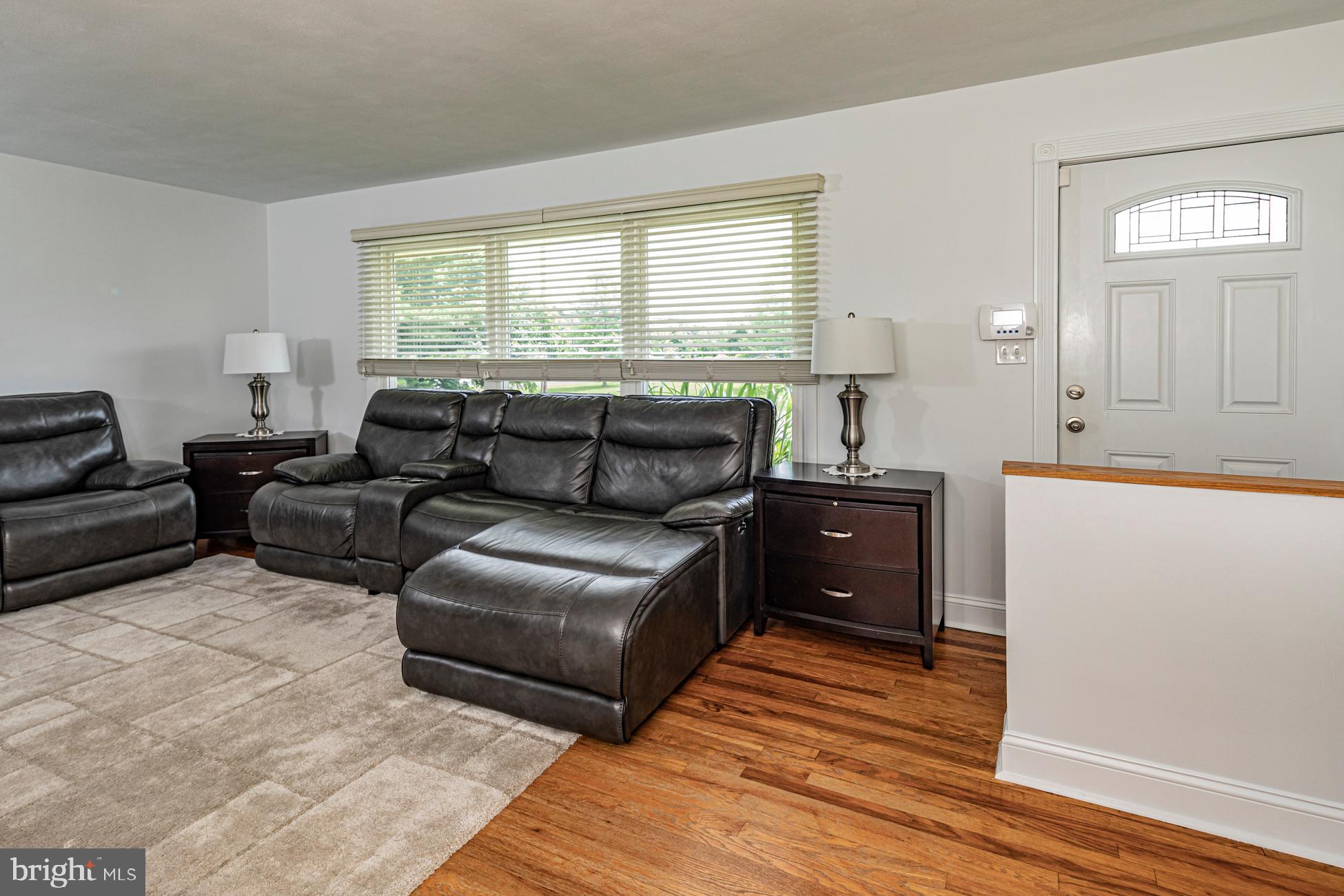 2455 Pennington Road Pennington, NJ 08534 - Photo 6 of 25 Living Room