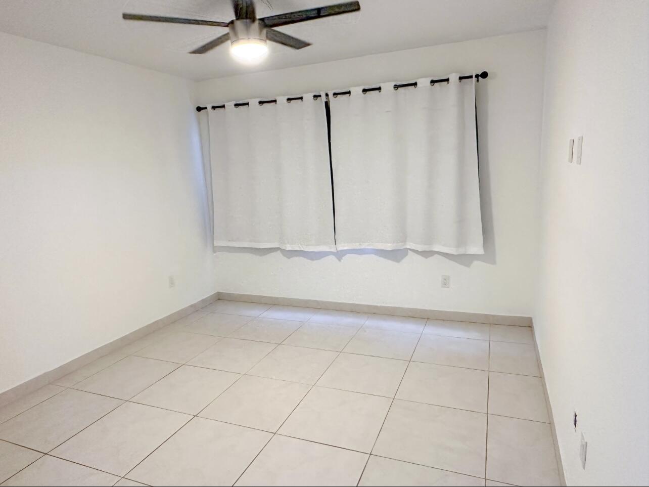 50 Southwest 3rd Avenue, Unit 1060 Boca Raton, FL 33432 - Photo 13 of 24 15. BCP 106F - Master Room (2)