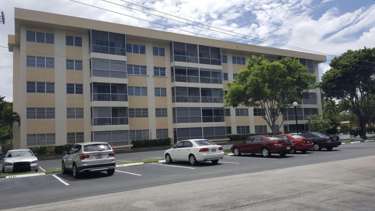 50 Southwest 3rd Avenue, Unit 1060 Boca Raton, FL 33432 - Photo 3 of 24 3. BCP 106F - Building