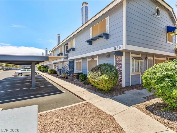 $153,000 | 5861 Medallion Drive, Unit 202, Las Vegas, NV 89122
