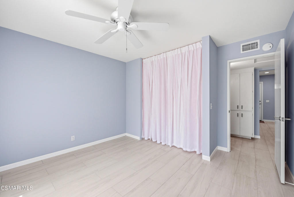 1889 Sequoia Avenue Simi Valley, CA 93063 - Photo 15 of 21