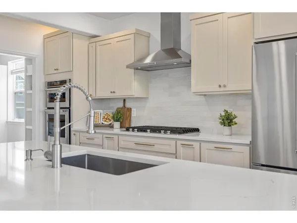 $995,000 | 1833 Cheyenne Court, Lafayette, CO 80026