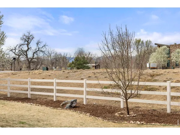 $995,000 | 1833 Cheyenne Court, Lafayette, CO 80026