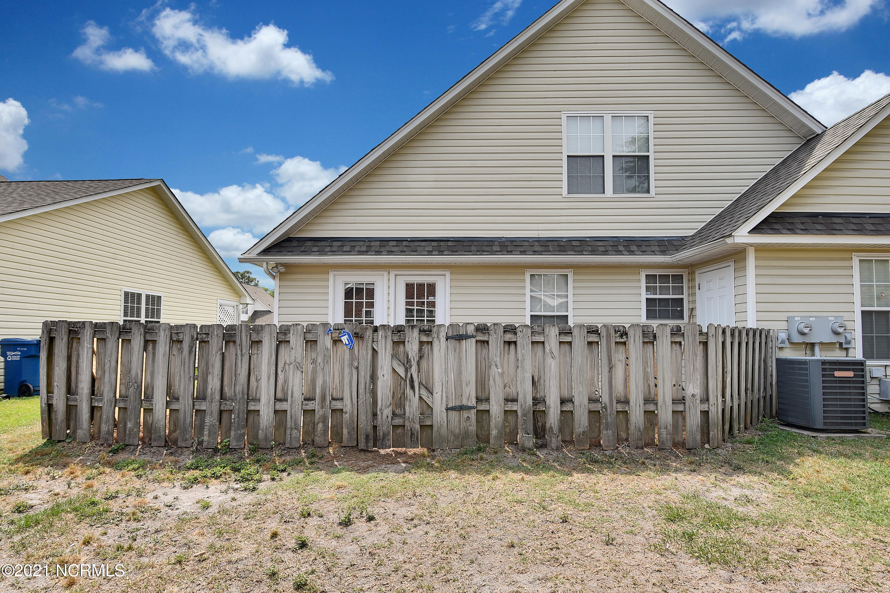 406 St Rosea Road Wilmington, NC 28405 - Photo 1 of 19 406SAINTROSEAROAD-18