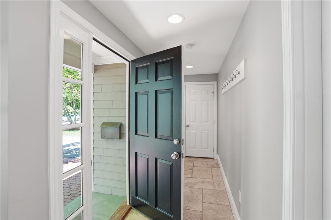 24 Wildflower Road Barrington, RI 02806 - Photo 42 of 50 Mudroom Entry