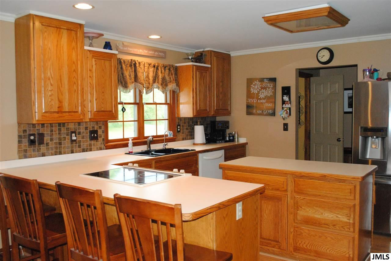 13494 Erie Road Albion, MI 49224 - Photo 8 of 30 Photo 8