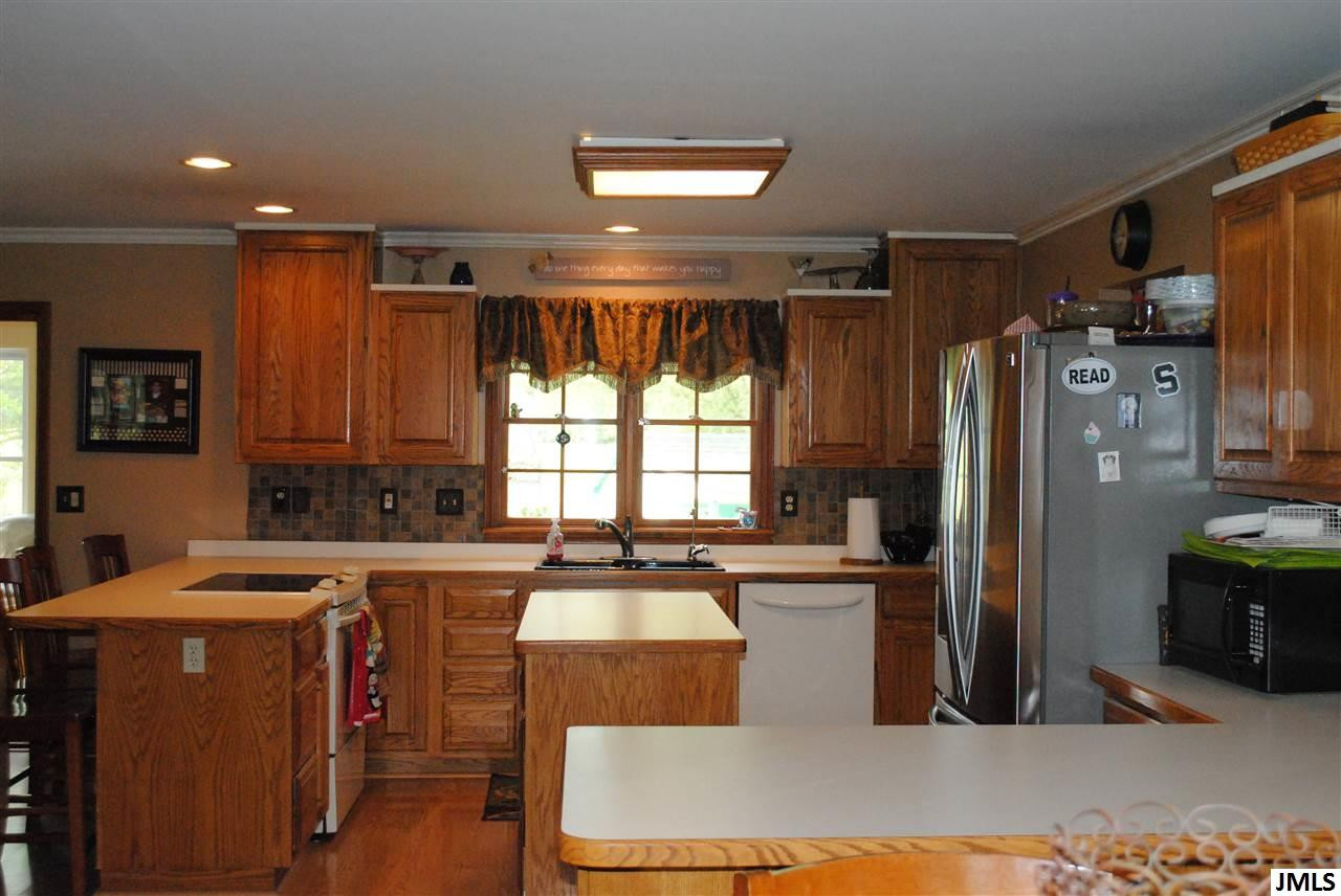 13494 Erie Road Albion, MI 49224 - Photo 9 of 30 Photo 9