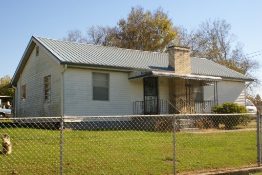 2104 Neubert Road Knoxville, TN 37914 - Photo 1 of 20 Primary Photo