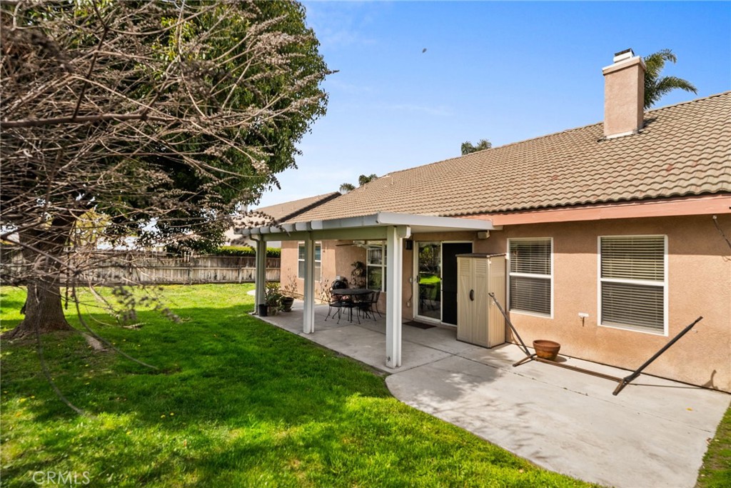 944 Riverview Drive Redlands, CA 92374 - Photo 24 of 32 a view of a house with a yard porch and sitting area