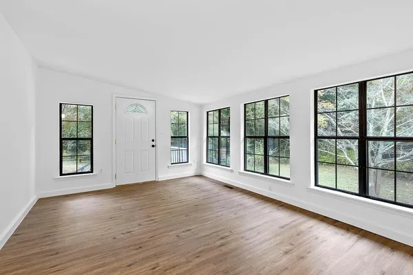 $2,800 | Undisclosed Address, Signal Mountain, TN 37377